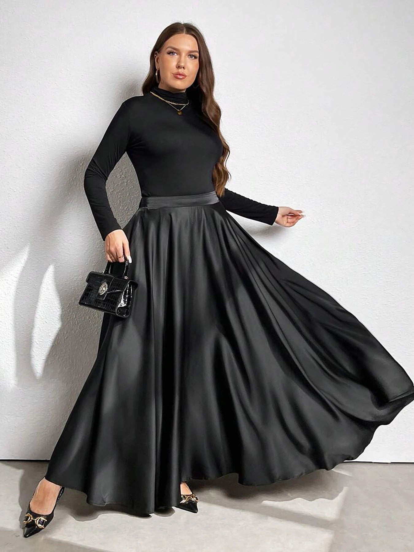 Plus-Size Women's Elegant Solid Color Flared Skirt, Elastic Waist at the Back, with Pockets