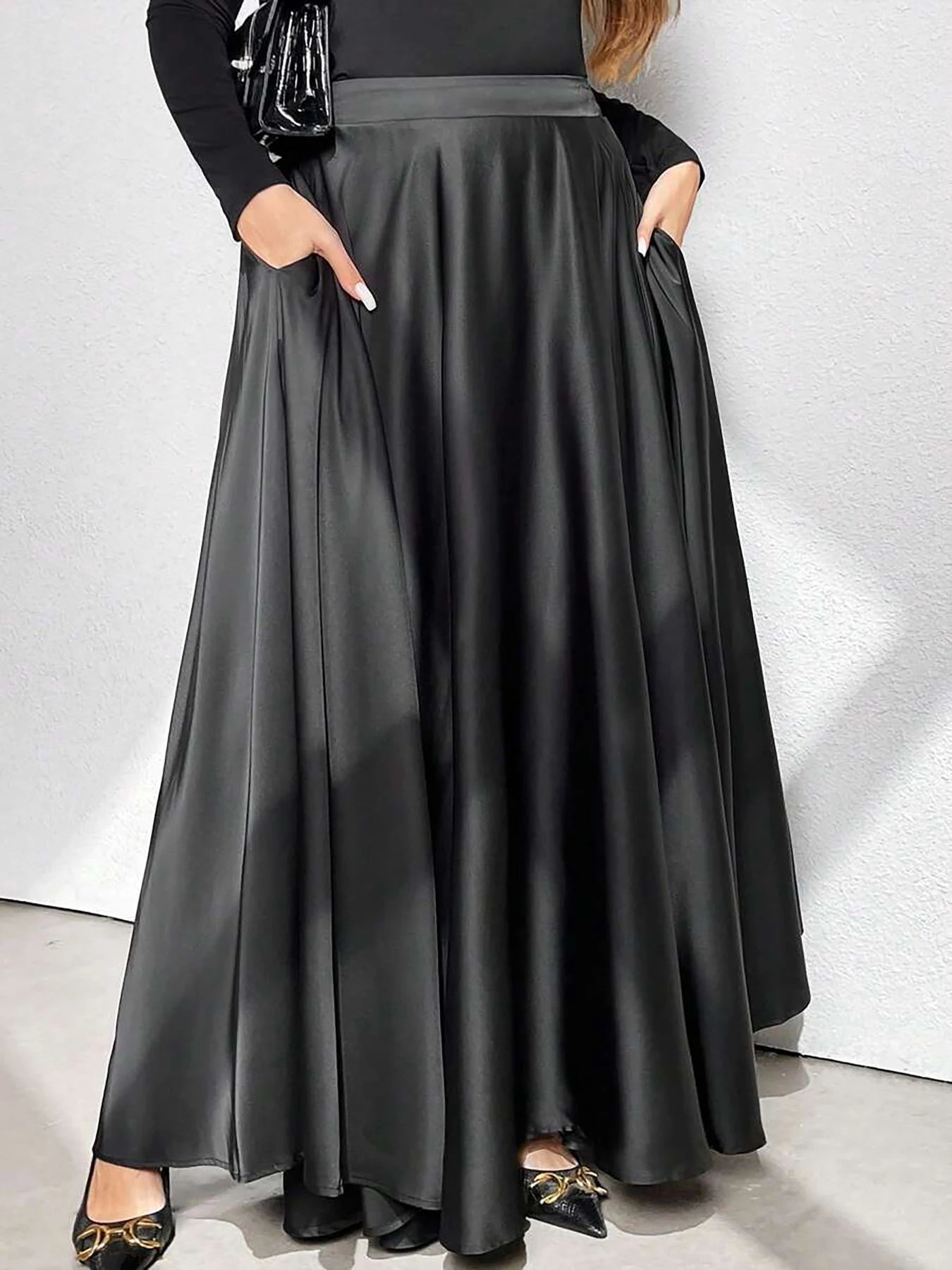 Plus-Size Women's Elegant Solid Color Flared Skirt, Elastic Waist at the Back, with Pockets